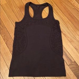 lululemon purple printed tank — size 4
